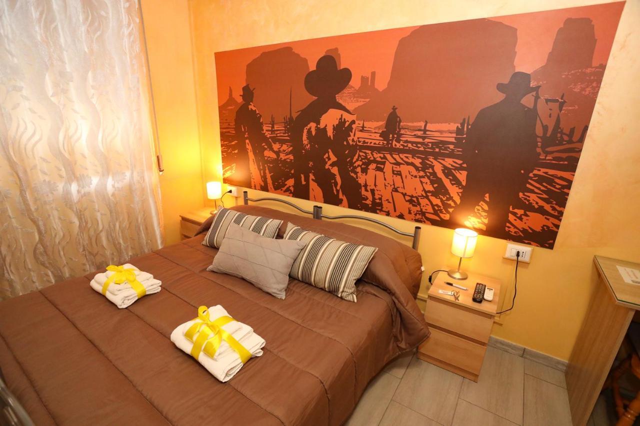 Movie Home Guesthouse ローマ エクステリア 写真